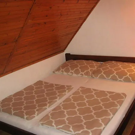 Farago * Ньиредьхаза